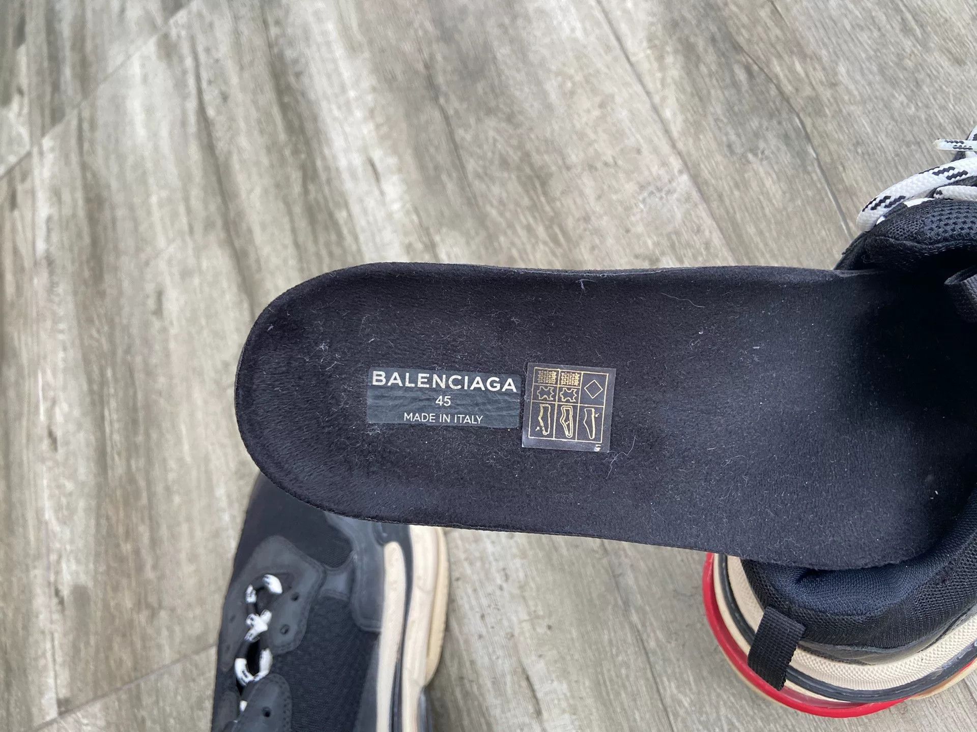 Balenciaga Balenciaga Triple S Black Red Sneakers Size 45 Size US 11 / EU 44 - 9 Thumbnail