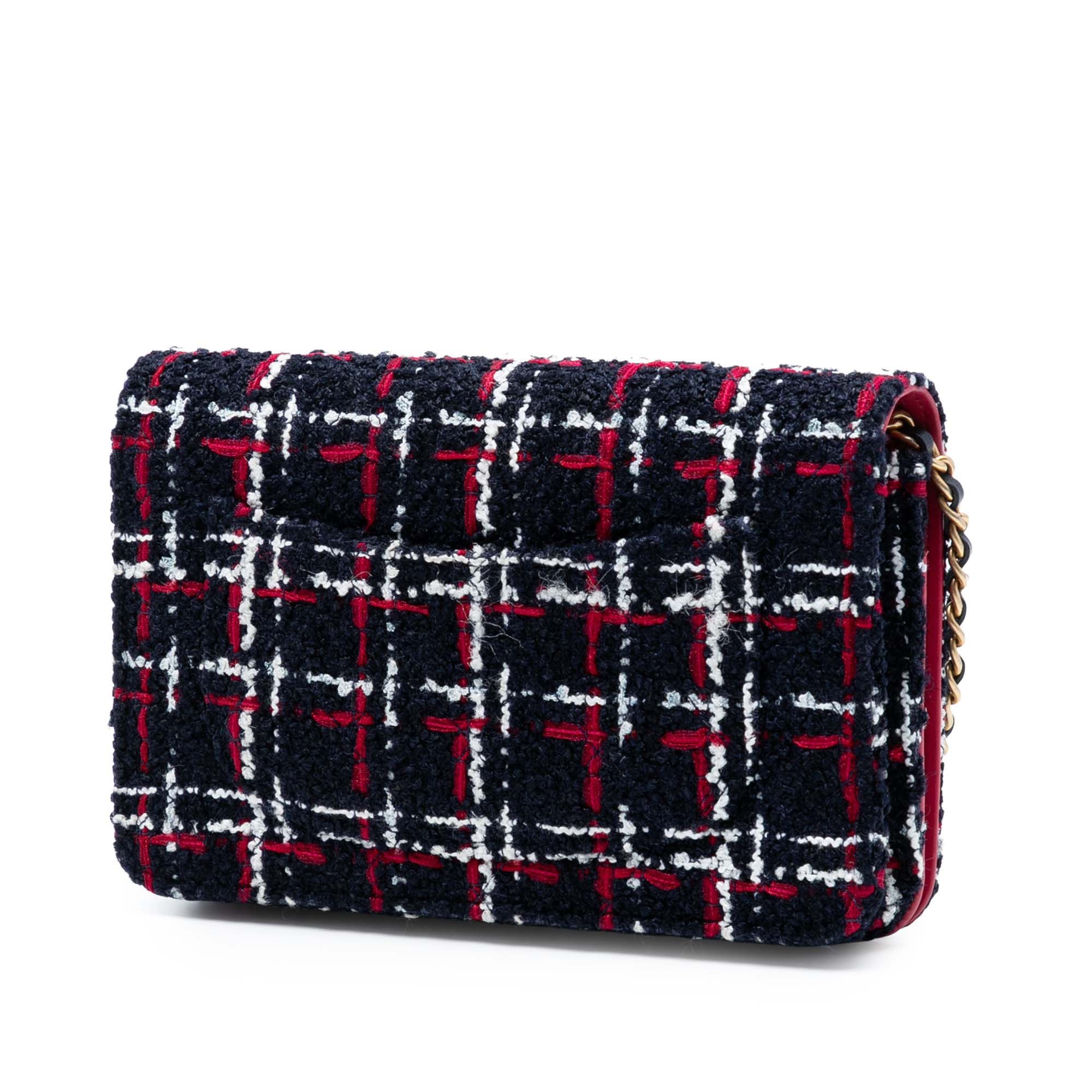 Chanel Chanel Tweed Written in Chain Logo Wallet on Chain Size ONE SIZE - 2 Thumbnail