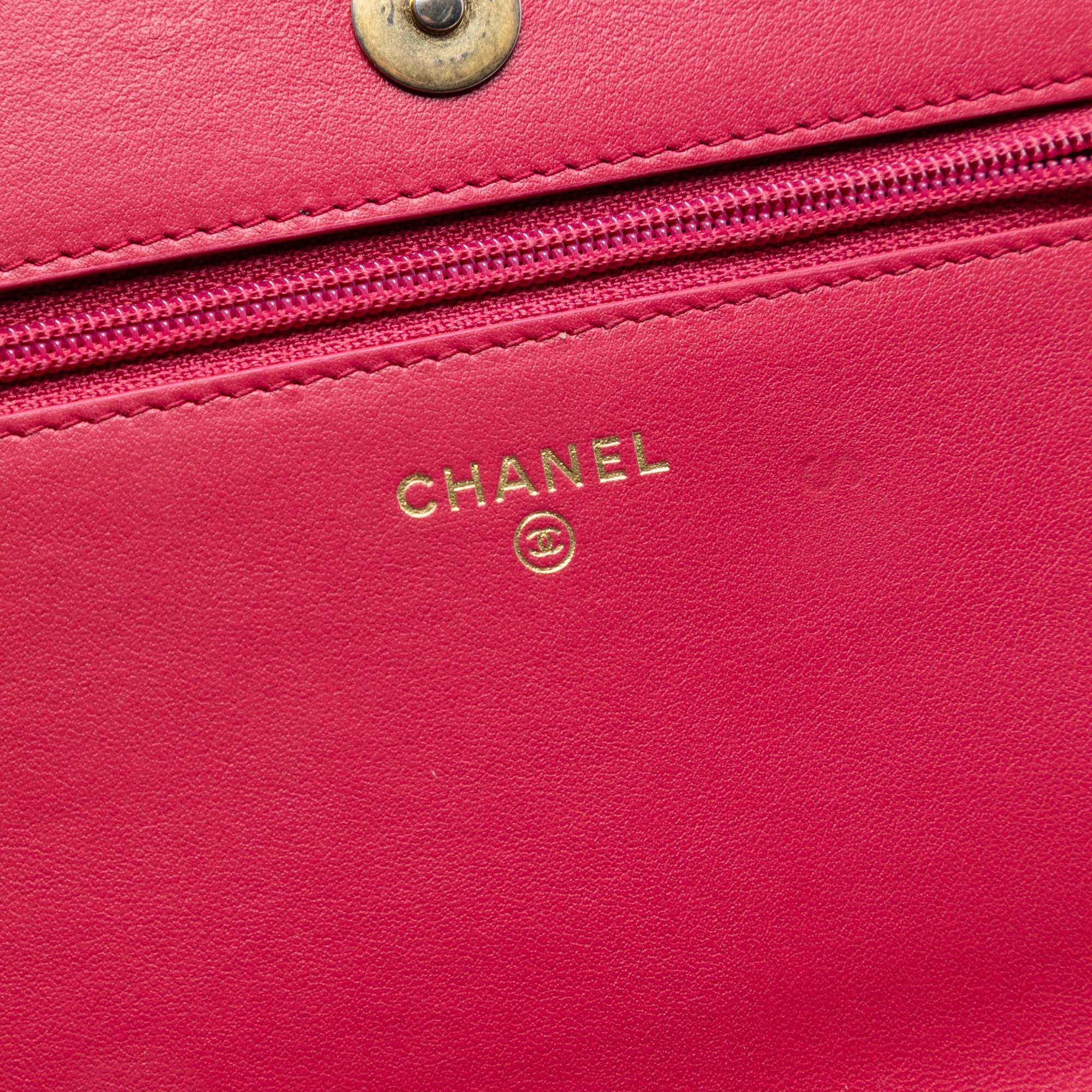 Chanel Chanel Tweed Written in Chain Logo Wallet on Chain Size ONE SIZE - 5 Thumbnail