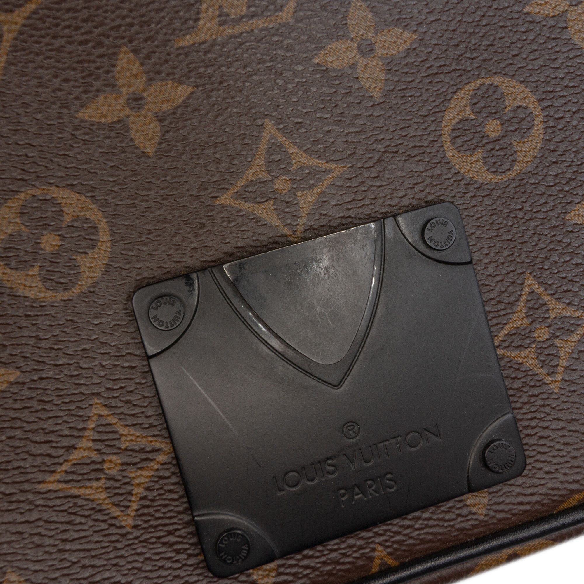 Louis Vuitton Louis Vuitton Monogram S Lock Sling Size ONE SIZE - 6 Thumbnail