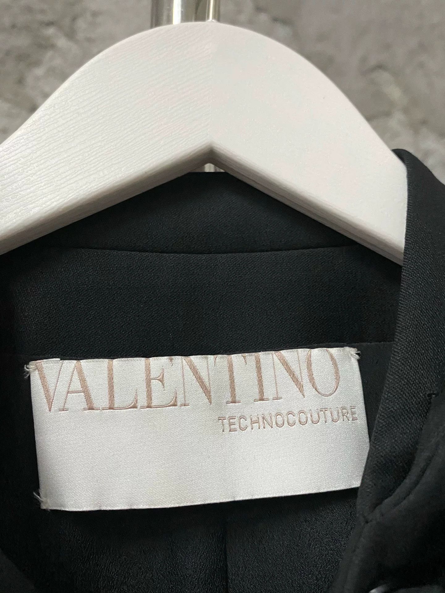 Valentino black wool zip coat by Valentino Size US M / EU 48-50 / 2 - 6 Thumbnail
