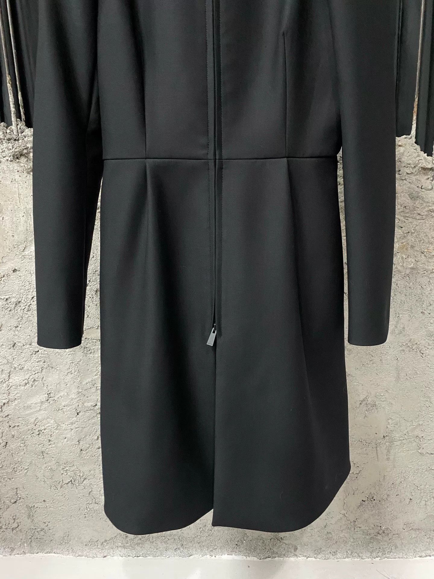 Valentino black wool zip coat by Valentino Size US M / EU 48-50 / 2 - 4 Thumbnail