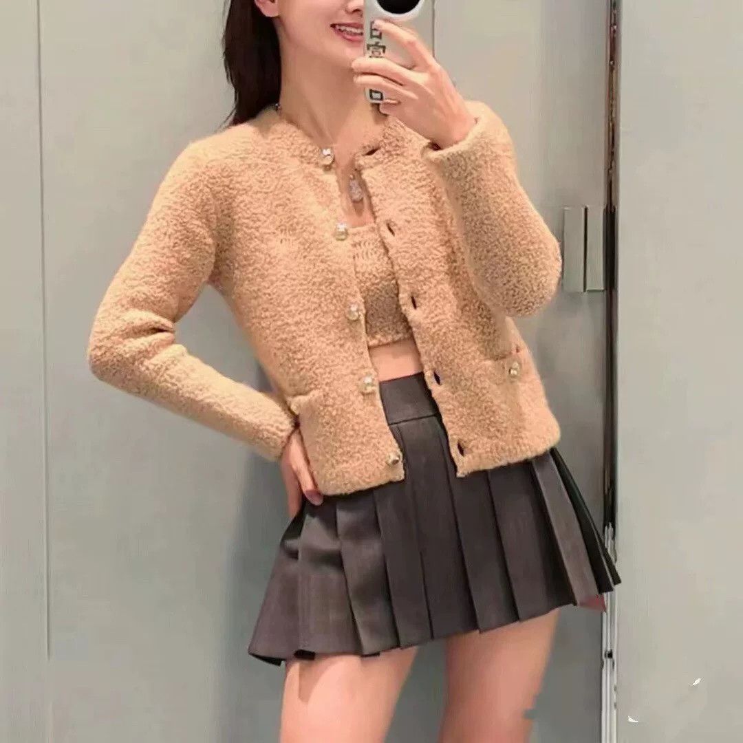 Miu Miu miumiu new knitted cardigan outerwear Size US M / EU 48-50 / 2 - 7 Thumbnail