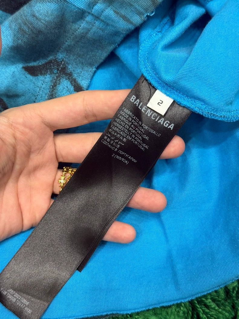 Balenciaga Balenciaga Blue Manchester United Graffiti Tee Size US S / EU 44-46 / 1 - 7 Thumbnail