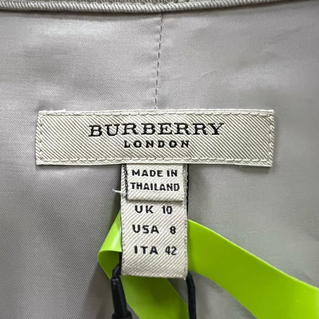 Burberry Beige Trench Coat Size 40