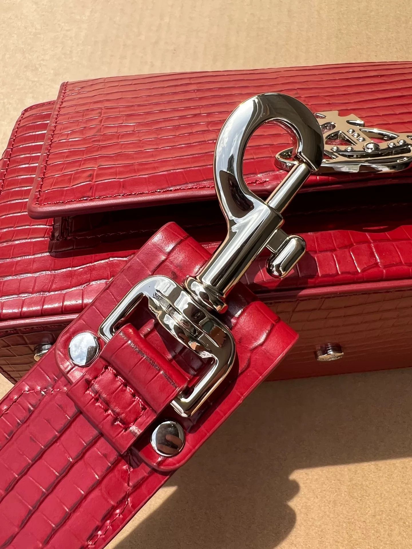 Vivienne Westwood Vivienne Westwood Hazel Red Chain Shoulder Bag Size ONE SIZE - 7 Thumbnail