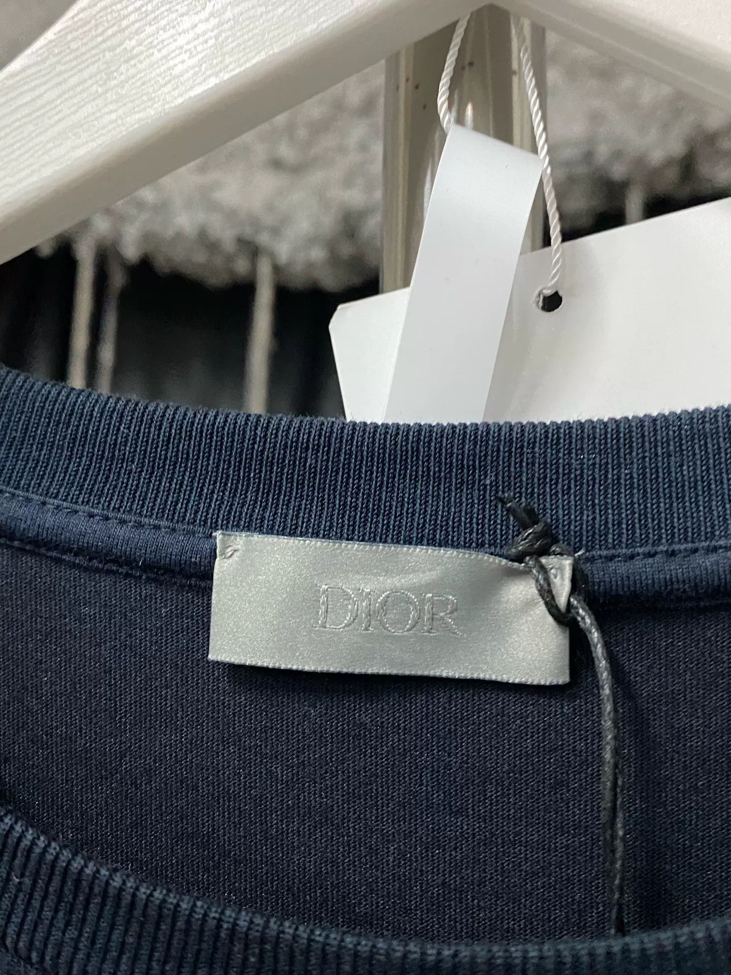 Dior dior distressed logo graphic t-shirt Size US M / EU 48-50 / 2 - 5 Thumbnail