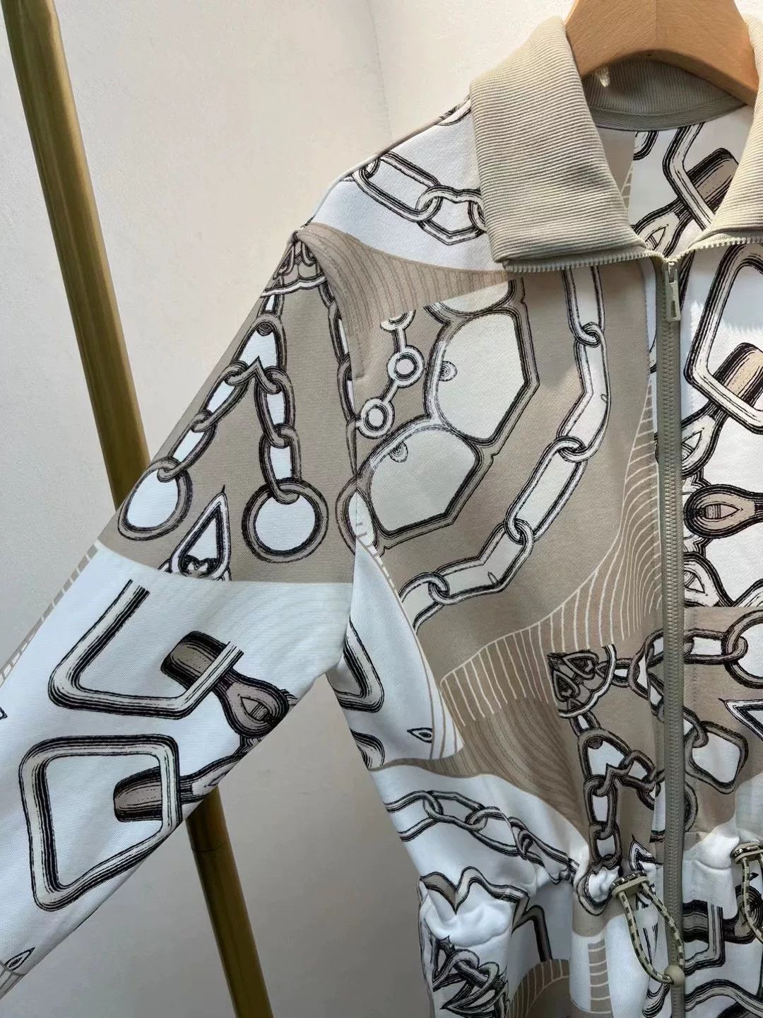 Hermes hermes jacket with unique design Size US M / EU 48-50 / 2 - 2 Thumbnail