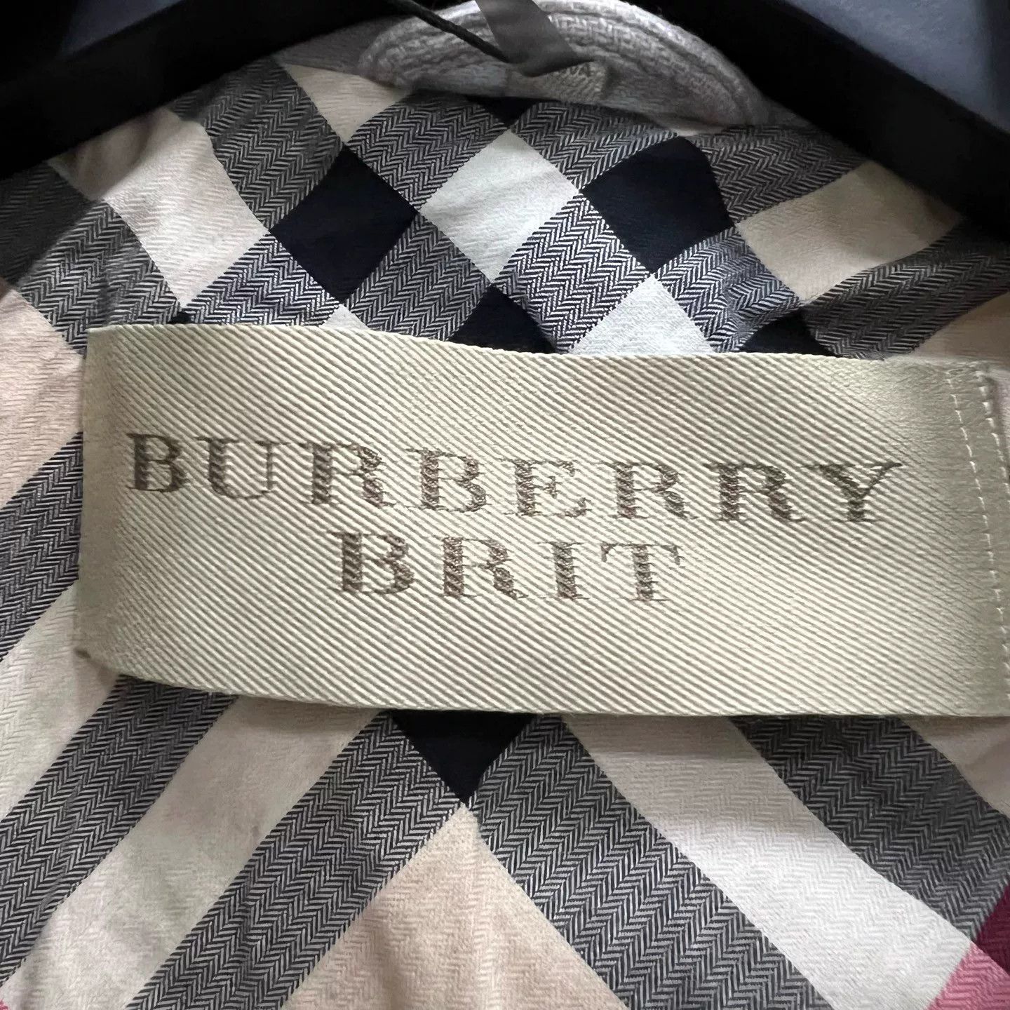 Burberry Burberry Classic Double-Breasted Coat Size US XS / EU 42 / 0 - 5 Thumbnail