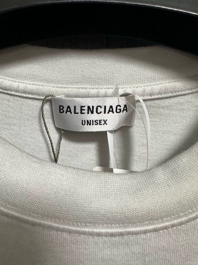 Balenciaga Balenciaga Rainbow Crack Print T-shirt Size US M / EU 48-50 / 2 - 3 Thumbnail