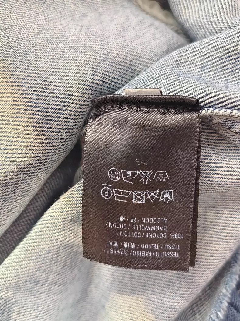 Balenciaga Balenciaga Denim Jacket Size L Size US L / EU 52-54 / 3 - 3 Thumbnail