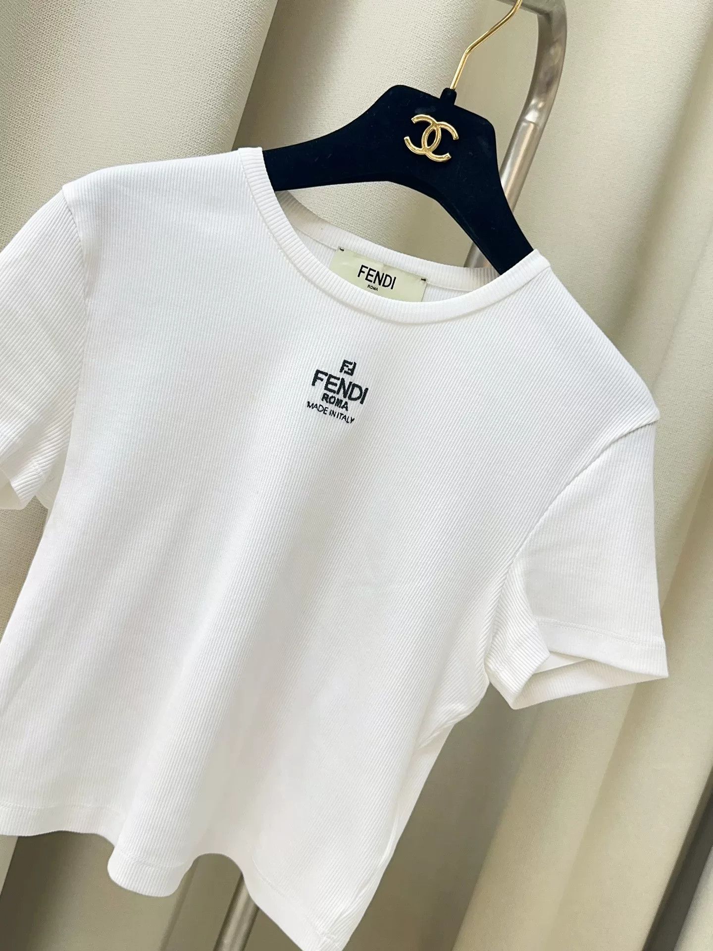 Fendi Fendi White Short Sleeve Knit Top Size US M / EU 48-50 / 2 - 2 Thumbnail