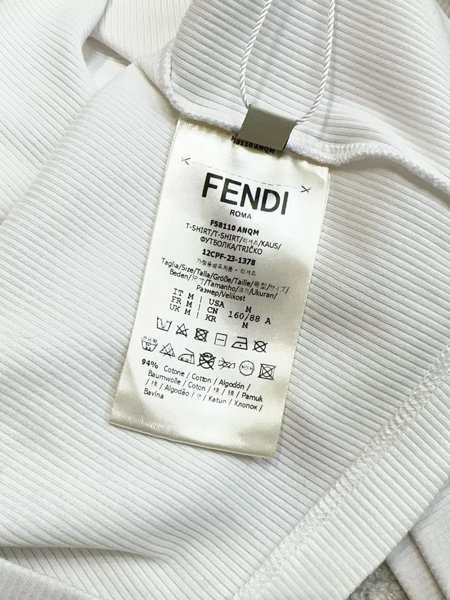 Fendi Fendi White Short Sleeve Knit Top Size US M / EU 48-50 / 2 - 5 Thumbnail