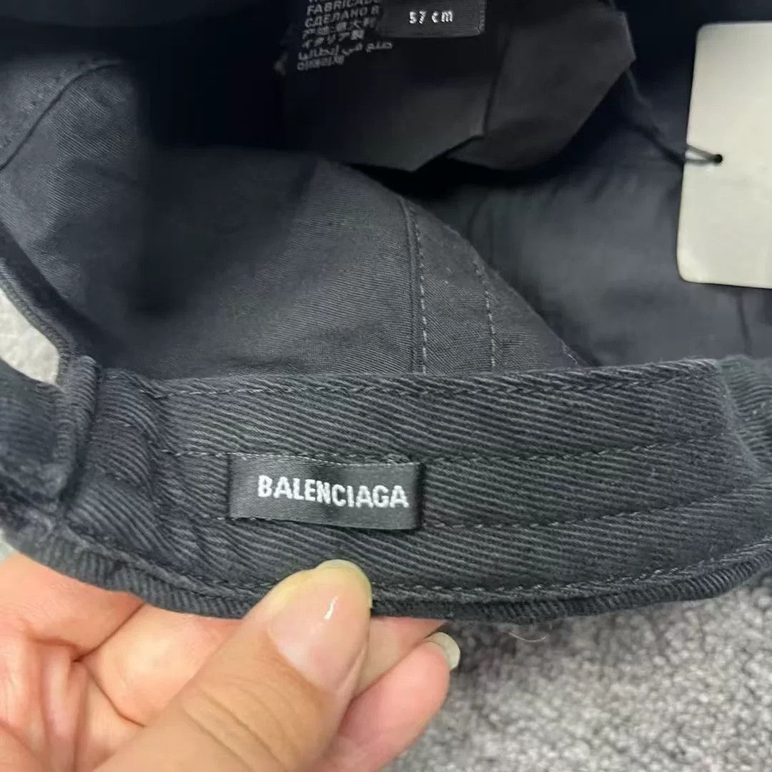 Balenciaga Balenciaga Distressed Cotton Baseball Cap Size ONE SIZE - 3 Thumbnail