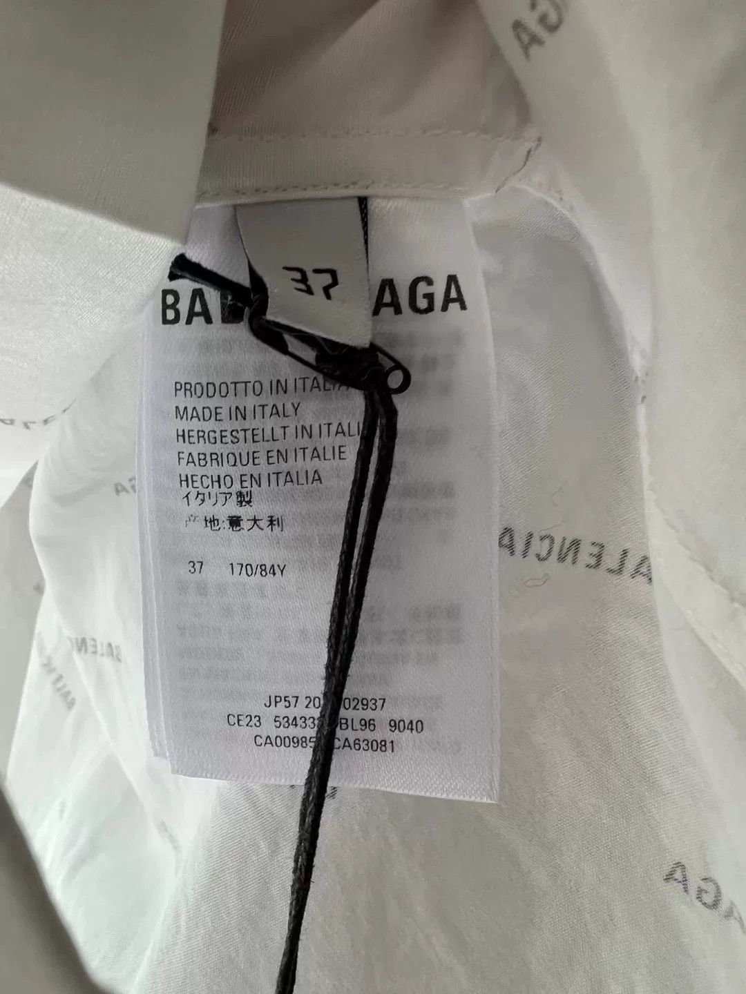 Balenciaga Balenciaga All-over Logo Shirt Size US S / EU 44-46 / 1 - 4 Thumbnail