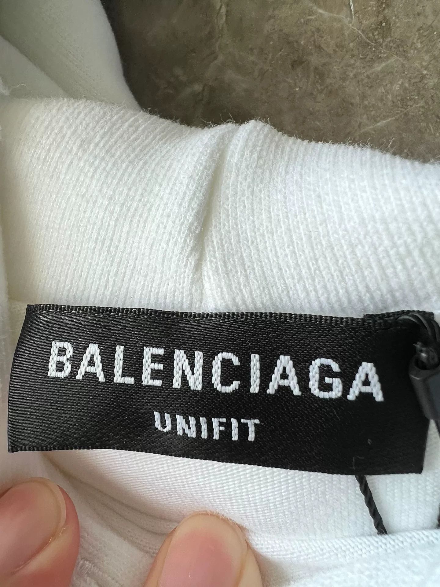 Balenciaga Balenciaga Logo Distressed Hoodie S Size US S / EU 44-46 / 1 - 3 Thumbnail