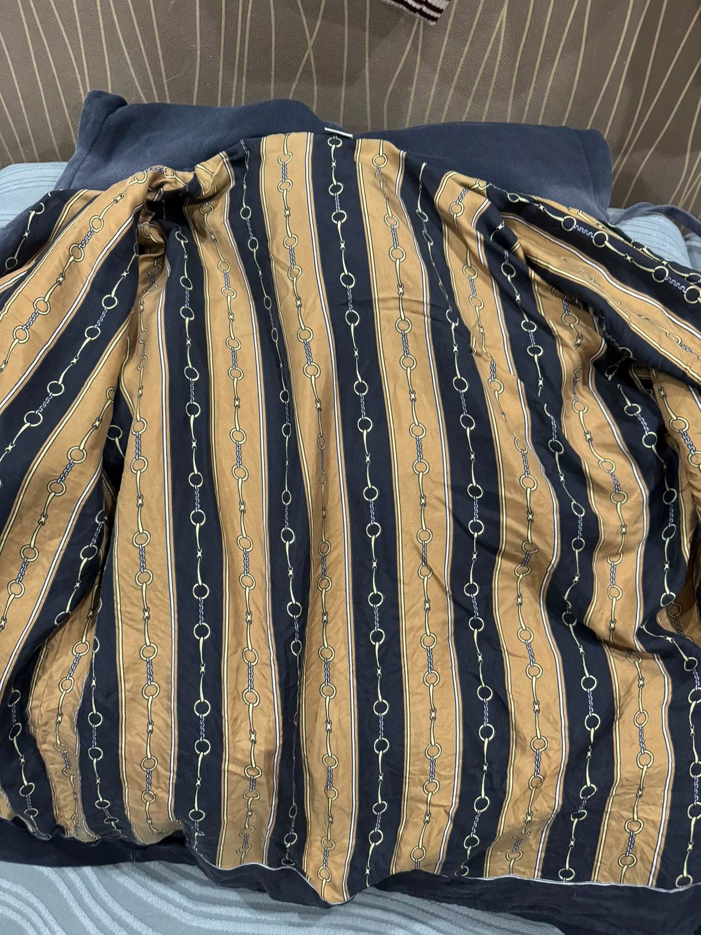 Gucci Gucci Distressed Zip-Up Jacket Size US XS / EU 42 / 0 - 5 Thumbnail