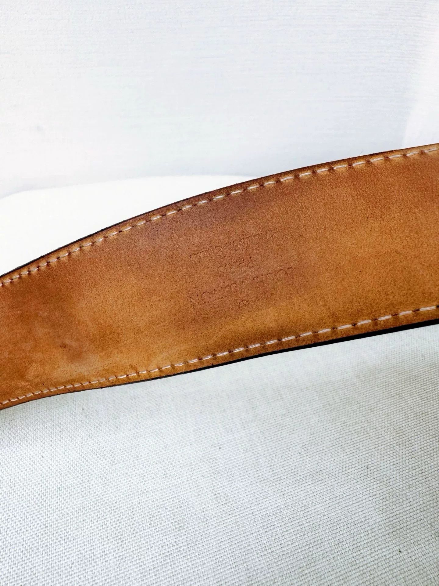 Louis Vuitton Louis Vuitton Laser Metal Buckle Belt Size ONE SIZE - 4 Thumbnail