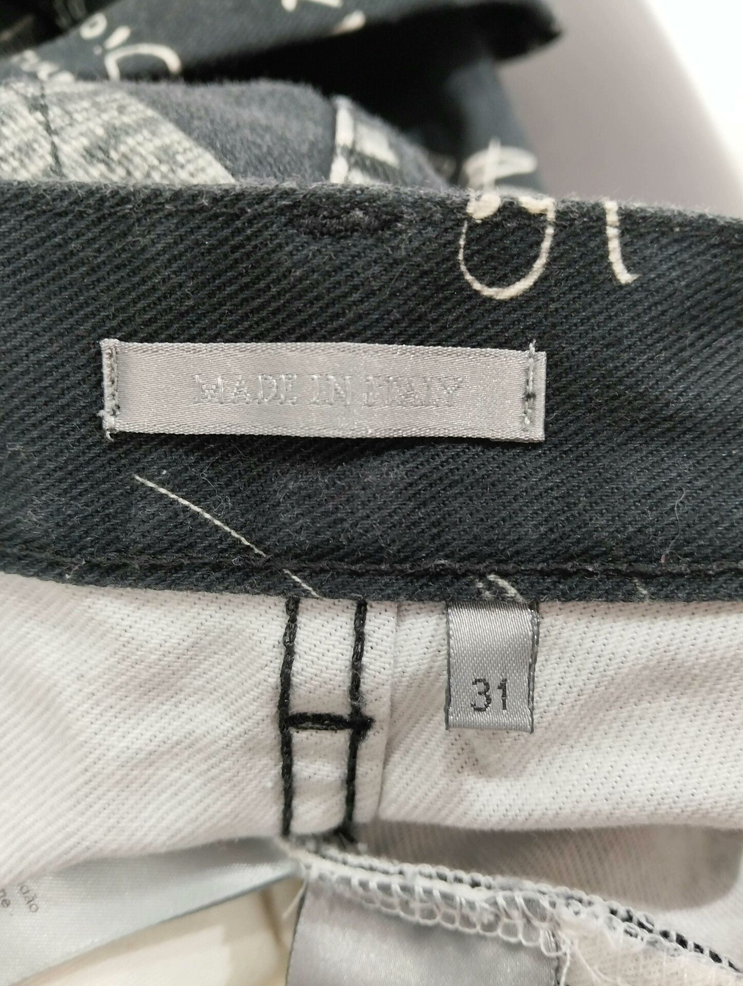 Dior Dior Men's Runway Newspaper Jeans Size US 31 - 5 Thumbnail