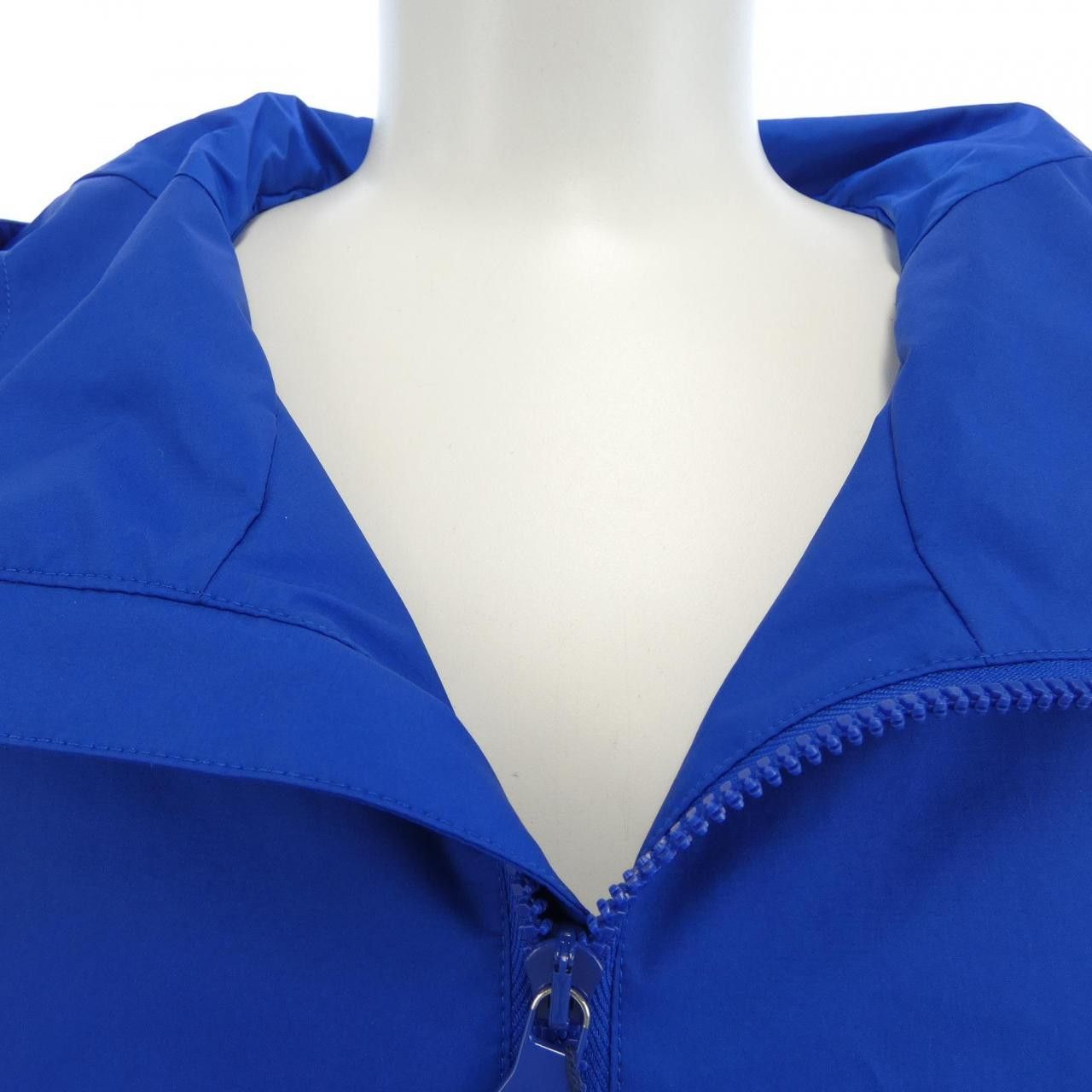 Louis Vuitton Louis Vuitton Louis Vuitton Jacket Others Outerwear HRB31WPHG DUTY FREE for USA Size ONE SIZE - 5 Thumbnail