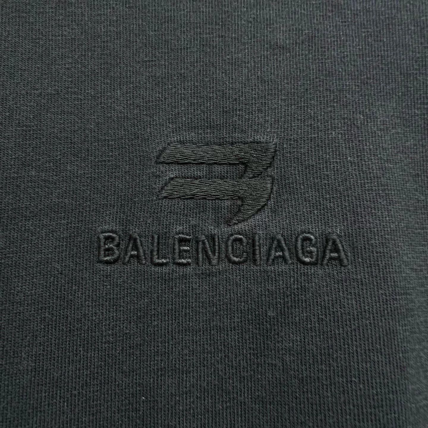Balenciaga Balenciaga Black Boomerang Embroidery Sweatshirt Size US XXS / EU 40 - 7 Thumbnail