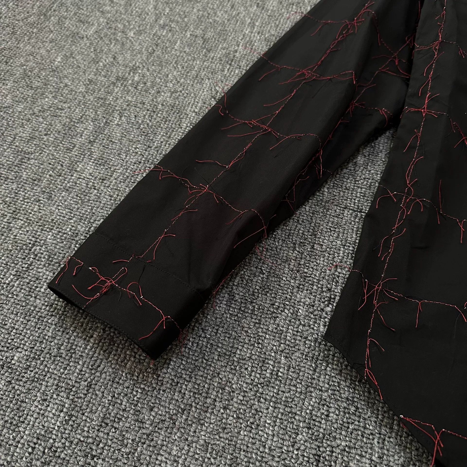 Dior Dior Homme Red Stitch Runway Shirt Size US M / EU 48-50 / 2 - 3 Thumbnail