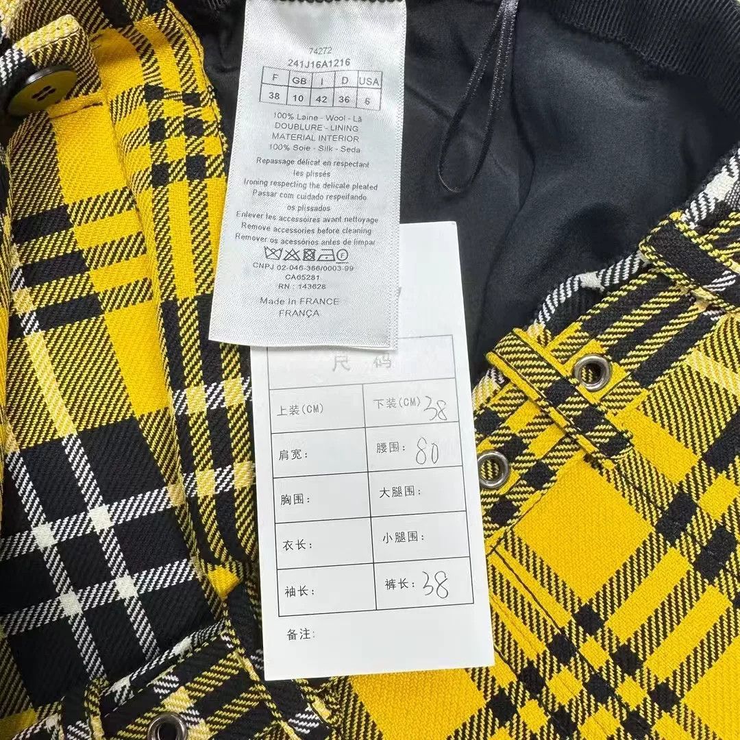 Dior christian dior yellow plaid mini skirt Size US 38 / EU 54 - 4 Thumbnail