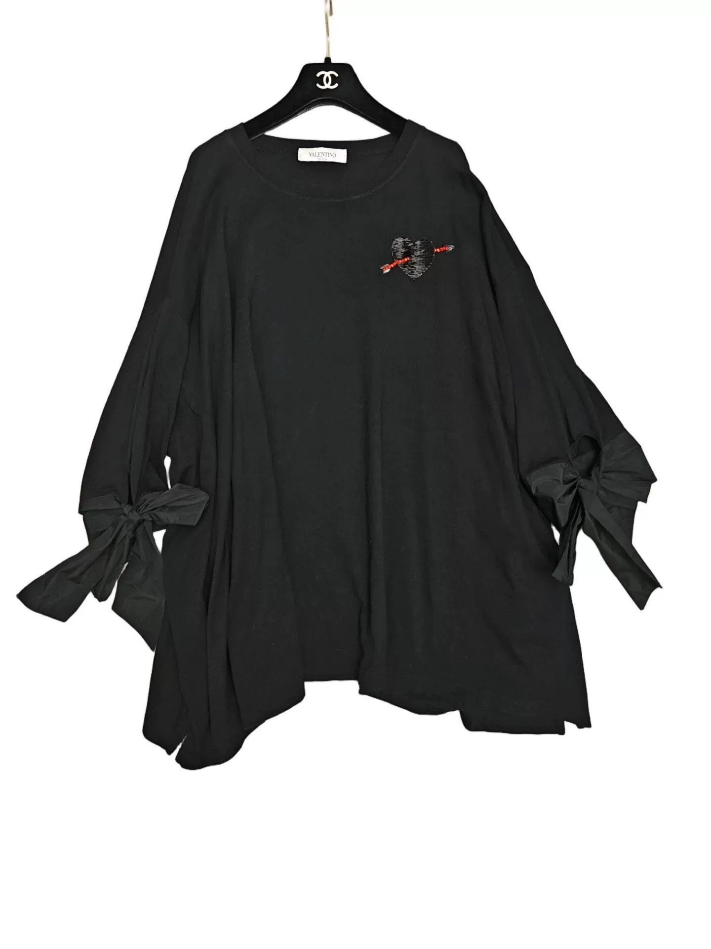 Valentino valentino black long sleeve t-shirt Size US L / EU 52-54 / 3 - 2 Thumbnail