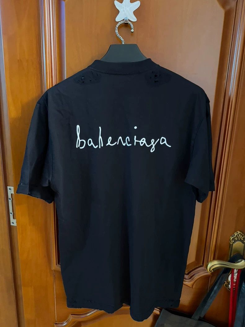 Balenciaga Balenciaga Paris Qixi Limited Edition Heart Short-Sleeve XXS Size Size US XXS / EU 40 - 2 Thumbnail