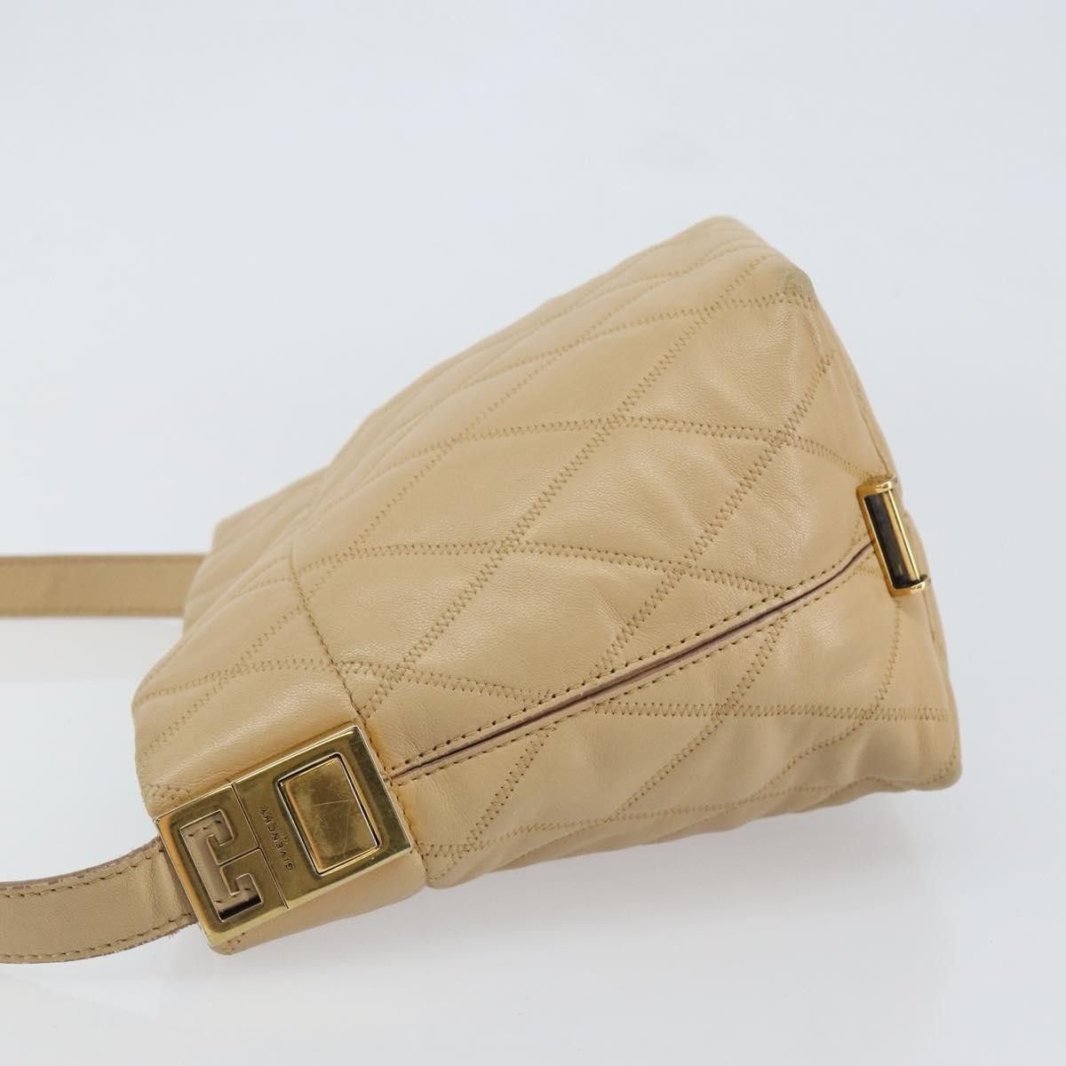 Givenchy Givenchy GV Bucket Bag Quilted Leather Size ONE SIZE - 4 Thumbnail