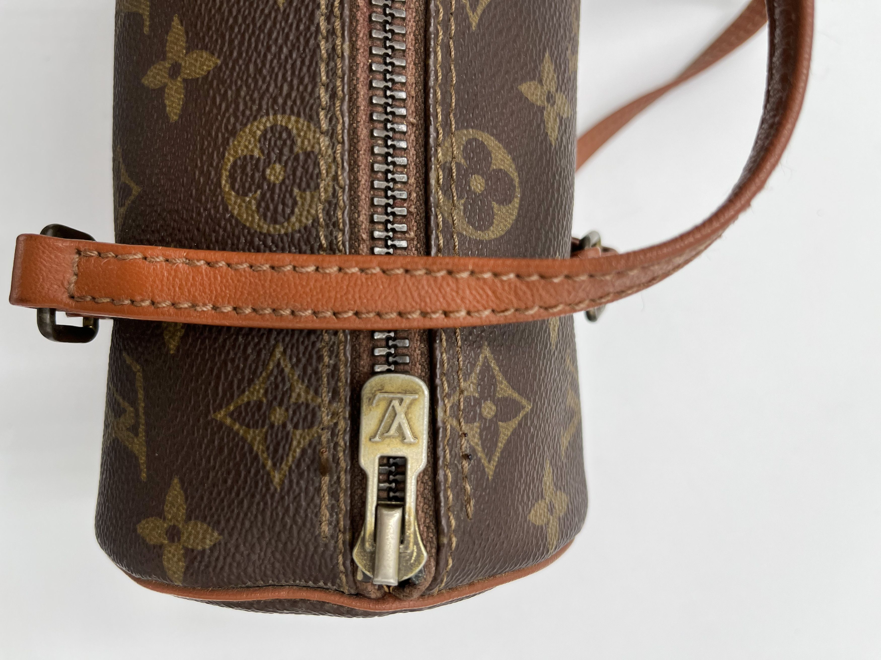 Louis Vuitton Louis Vuitton Papillon Handbag Monogram Canvas Size ONE SIZE - 4 Thumbnail