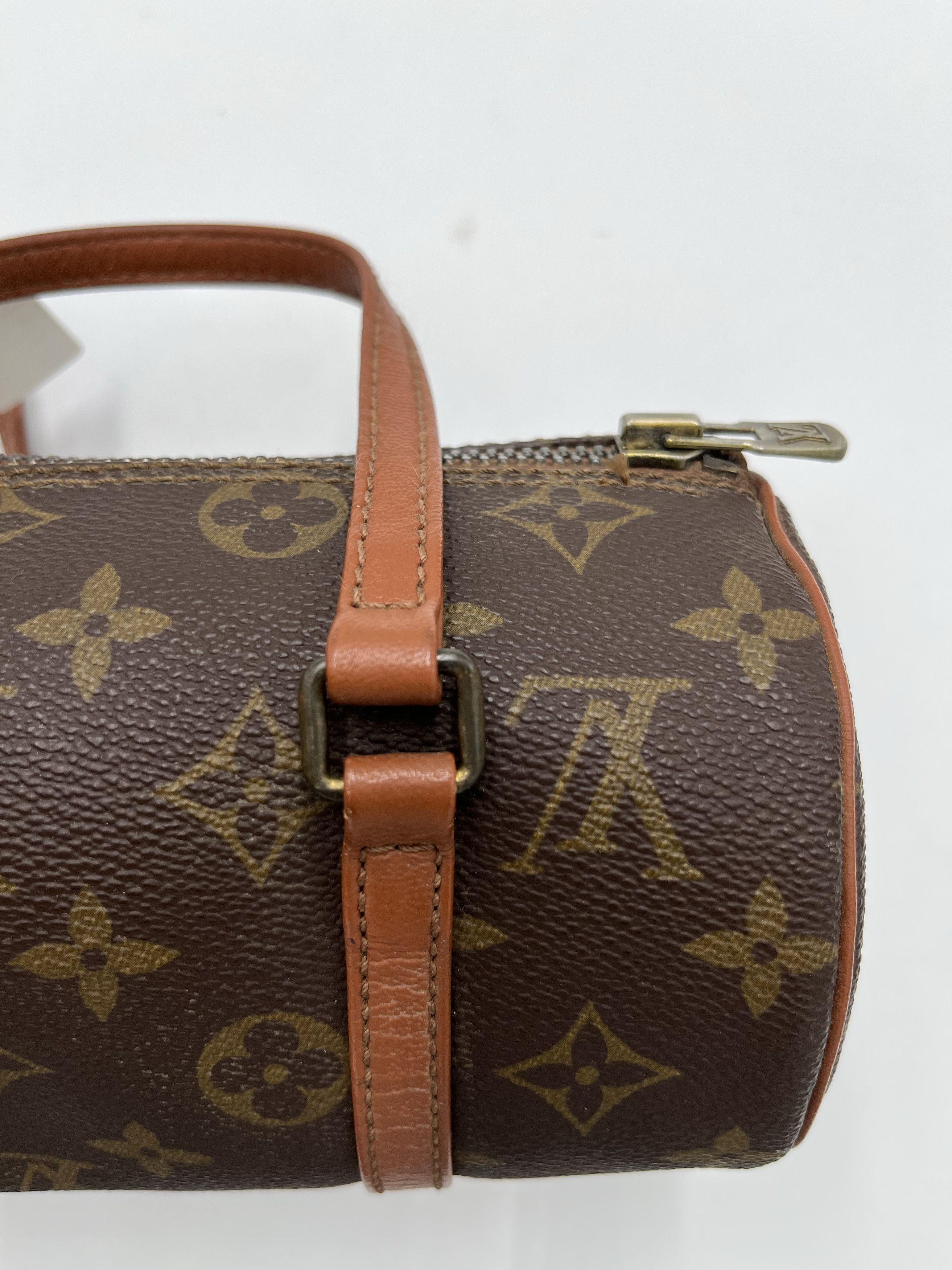 Louis Vuitton Louis Vuitton Papillon Handbag Monogram Canvas Size ONE SIZE - 7 Thumbnail