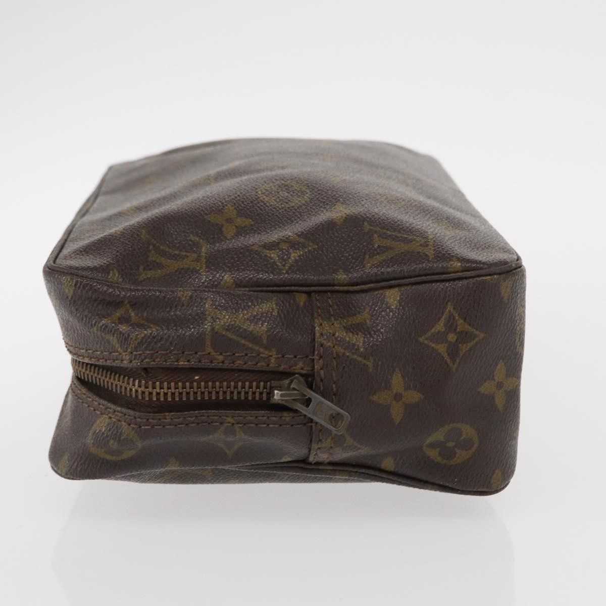 Louis Vuitton Louis Vuitton Trousse Toiletry Pouch Monogram Canvas Size ONE SIZE - 4 Thumbnail