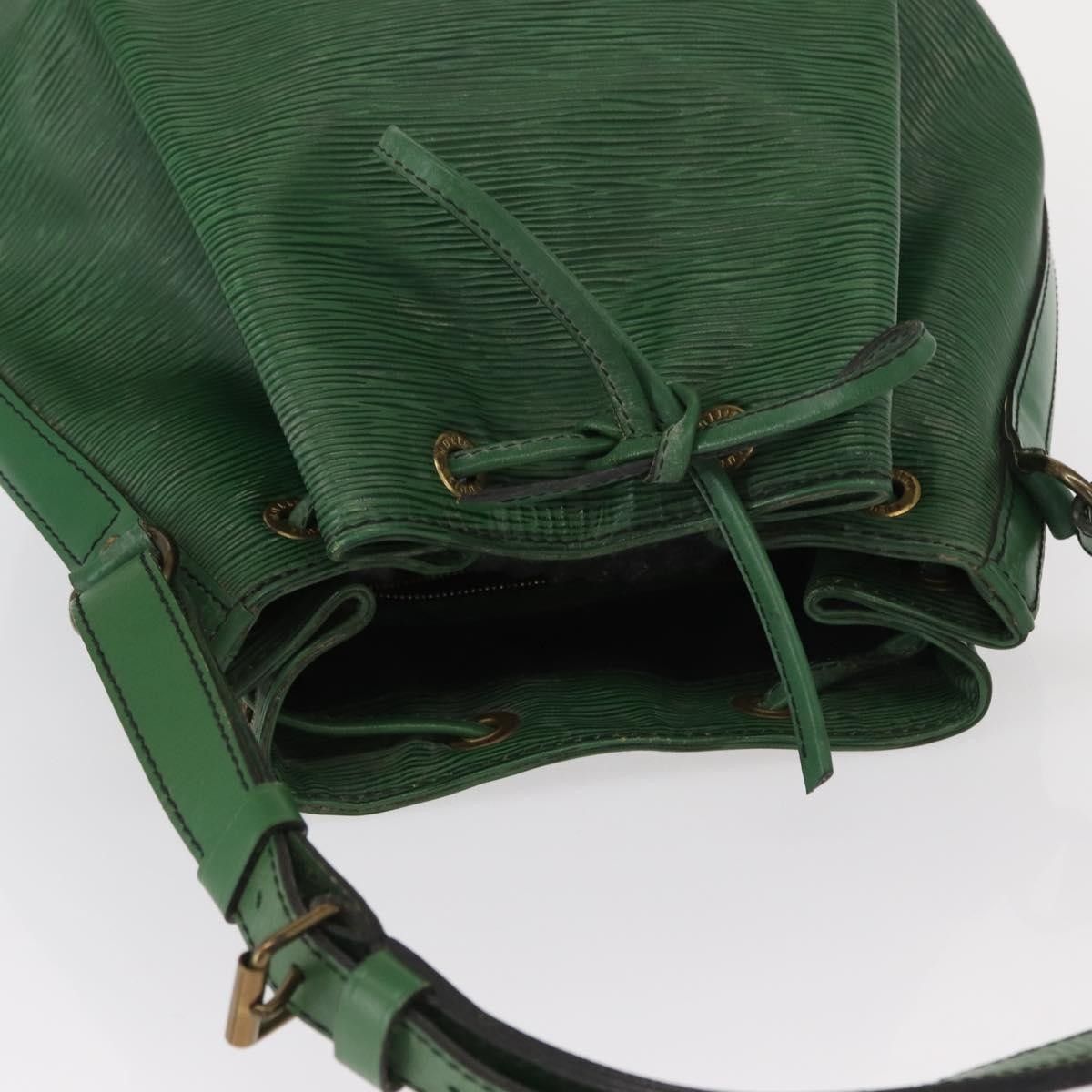 Louis Vuitton Louis Vuitton Noe Handbag Epi leather Size ONE SIZE - 17 Thumbnail