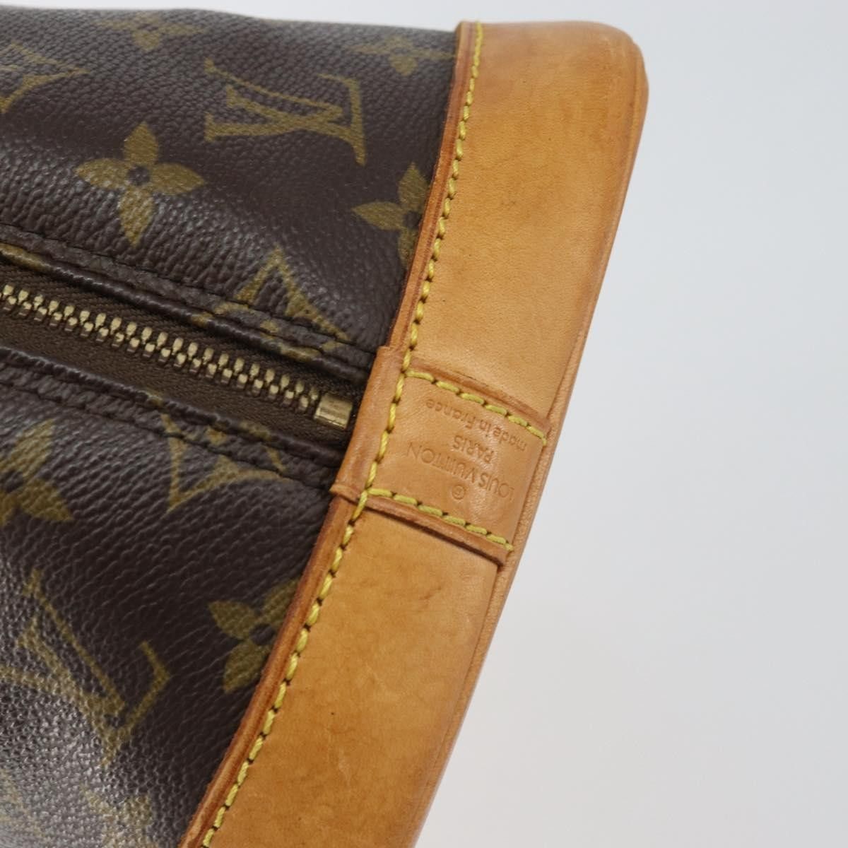 Louis Vuitton Louis Vuitton Alma Handbag Monogram Canvas Size ONE SIZE - 6 Thumbnail