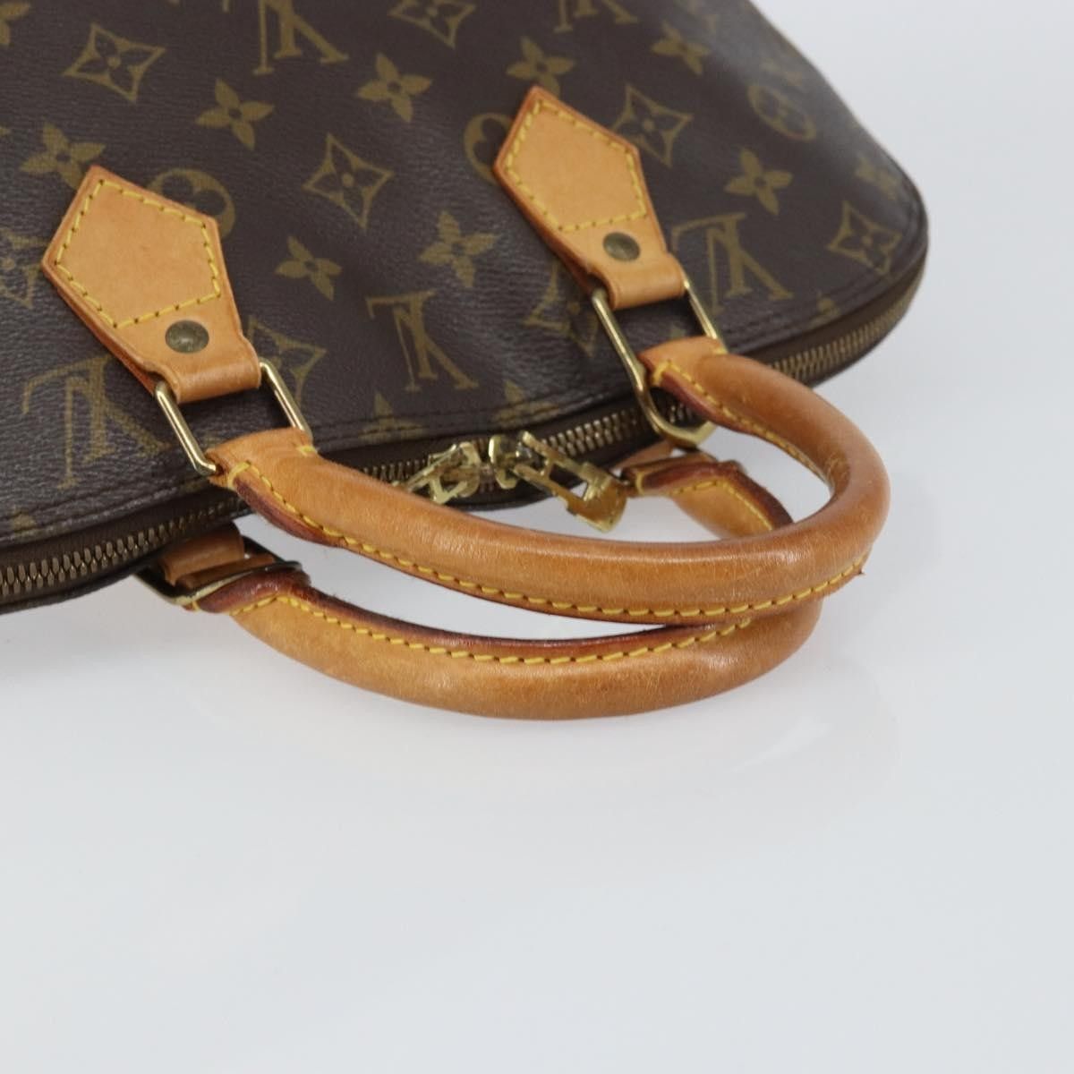 Louis Vuitton Louis Vuitton Alma Handbag Monogram Canvas Size ONE SIZE - 8 Thumbnail