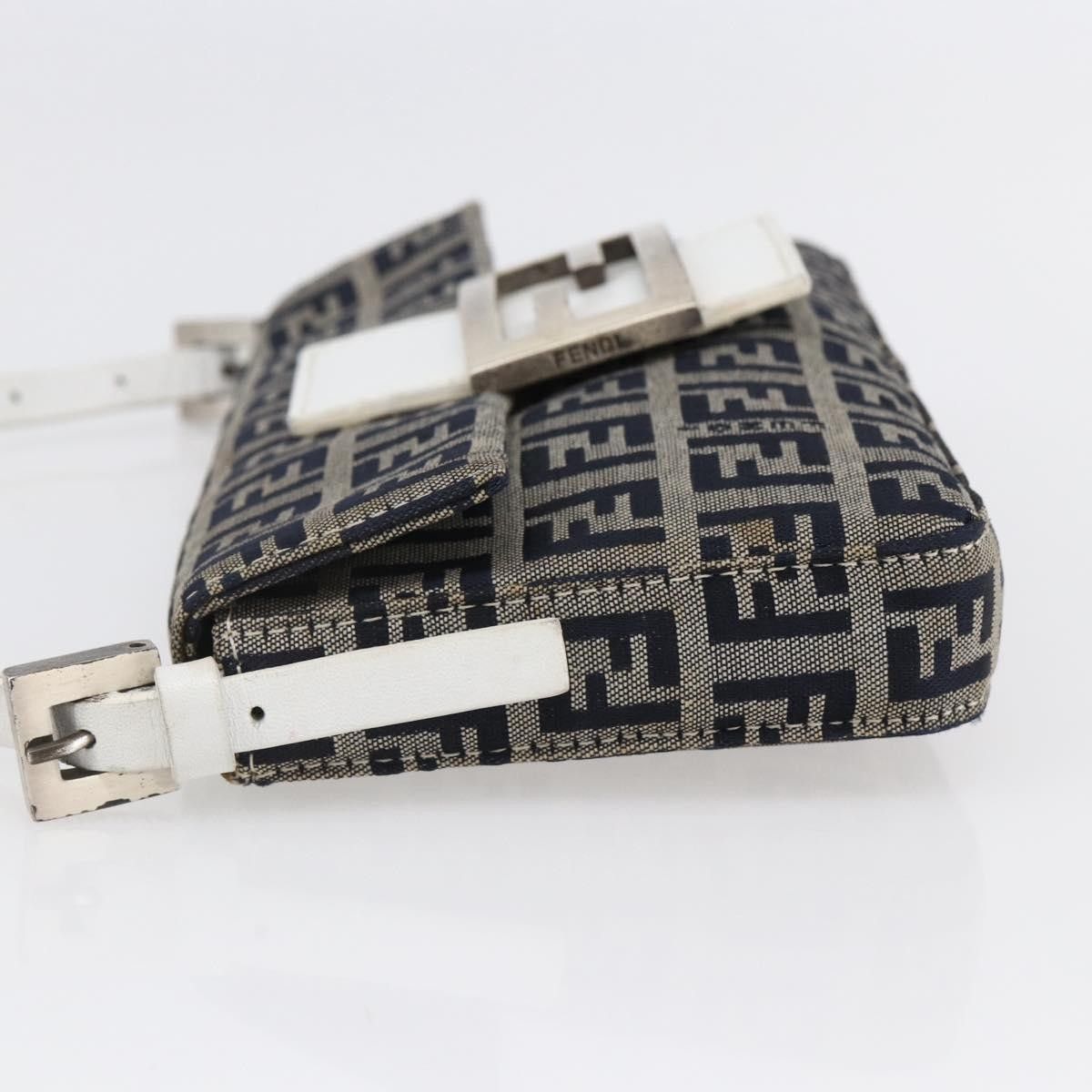 Fendi Fendi Baguette Bag Zucchino Canvas Size ONE SIZE - 3 Thumbnail
