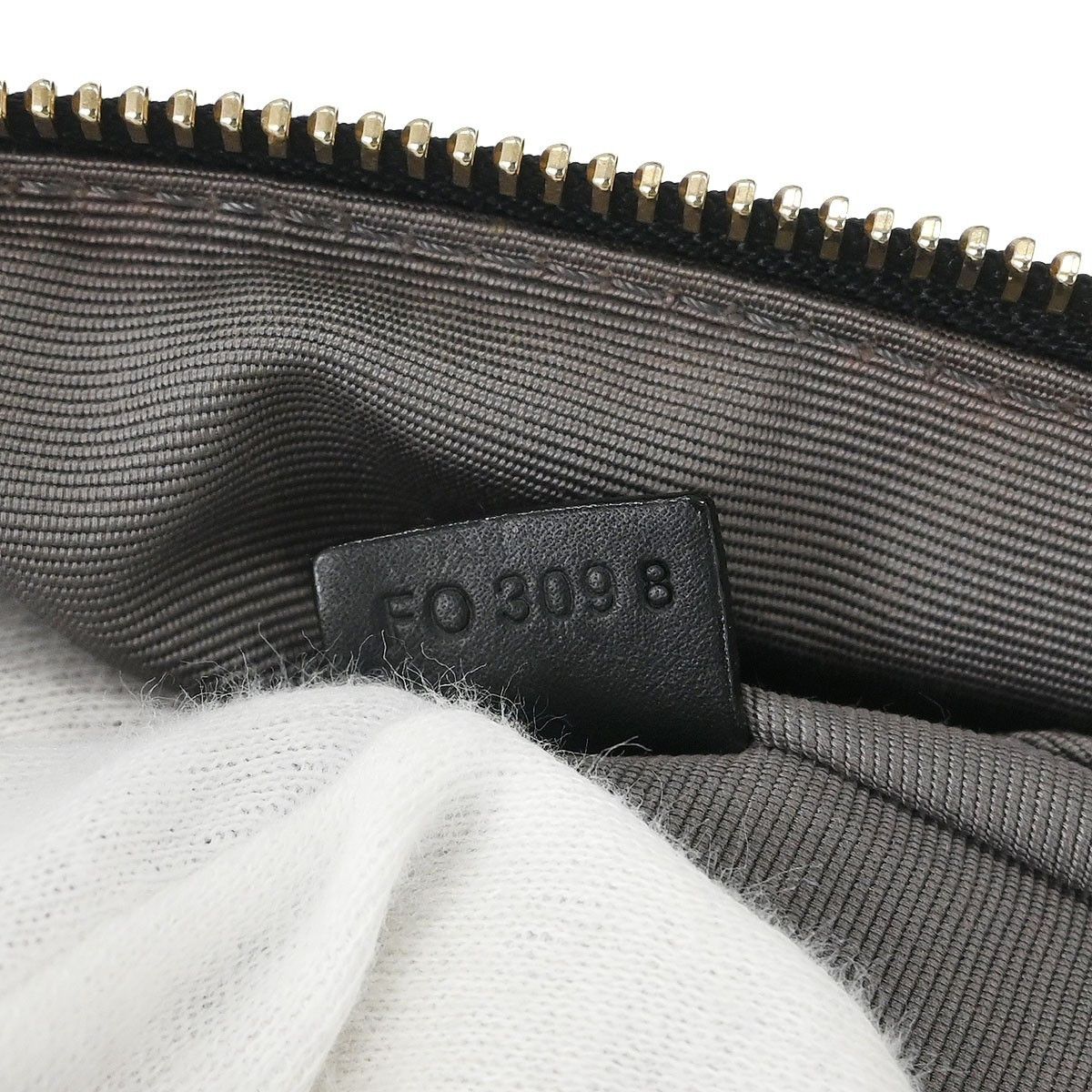 Louis Vuitton Louis Vuitton Paris Speedy Cube Bag Embossed Leather Size ONE SIZE - 5 Thumbnail