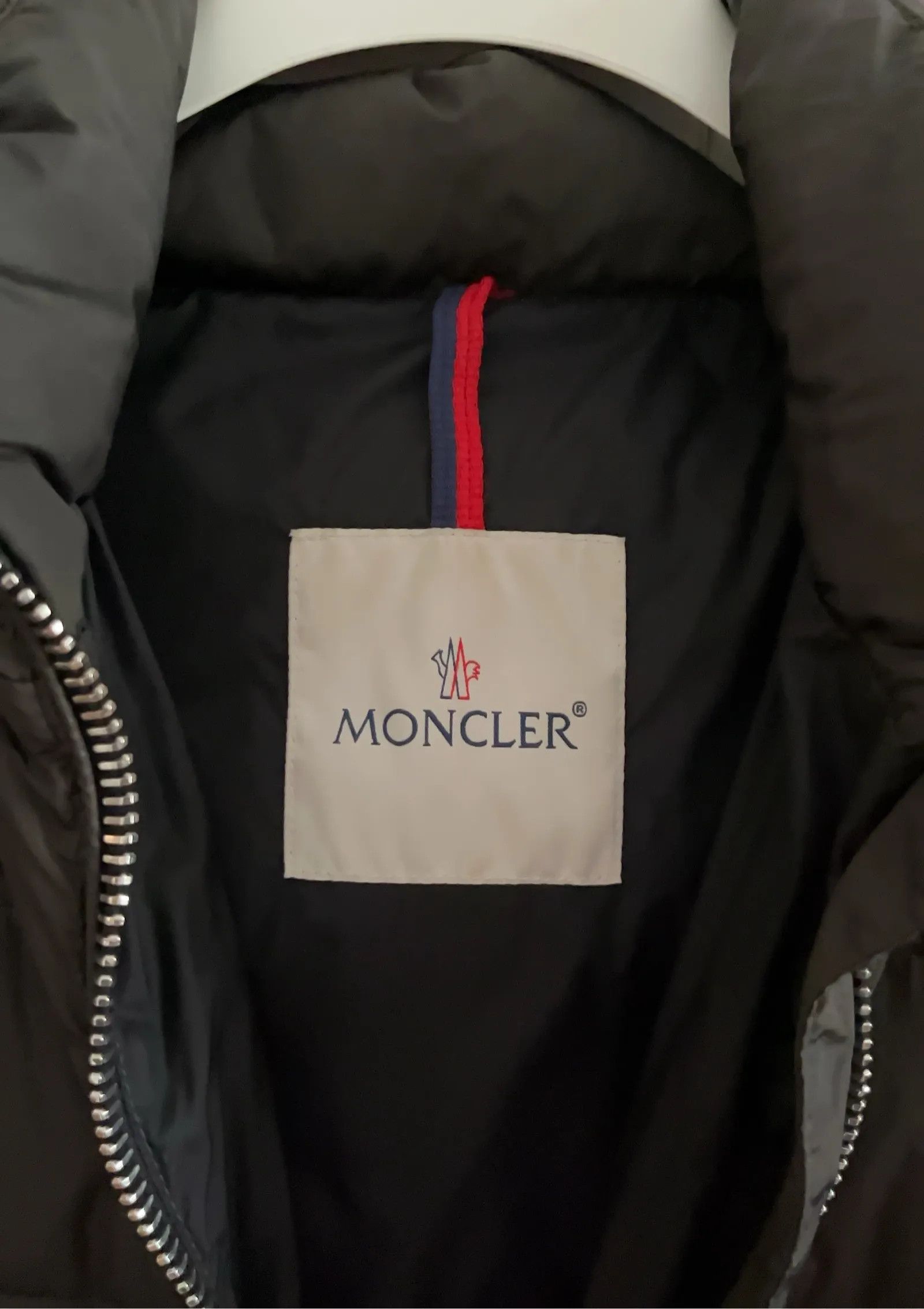 Moncler Moncler Talev Giubbotto Down Jacket Size S / US 4 / IT 40 - 3 Thumbnail