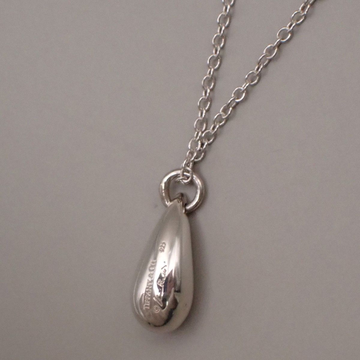 Tiffany & Co. Tiffany & Co. Elsa Peretti Teardrop Pendant Necklace Sterling Silver Size ONE SIZE - 2 Thumbnail