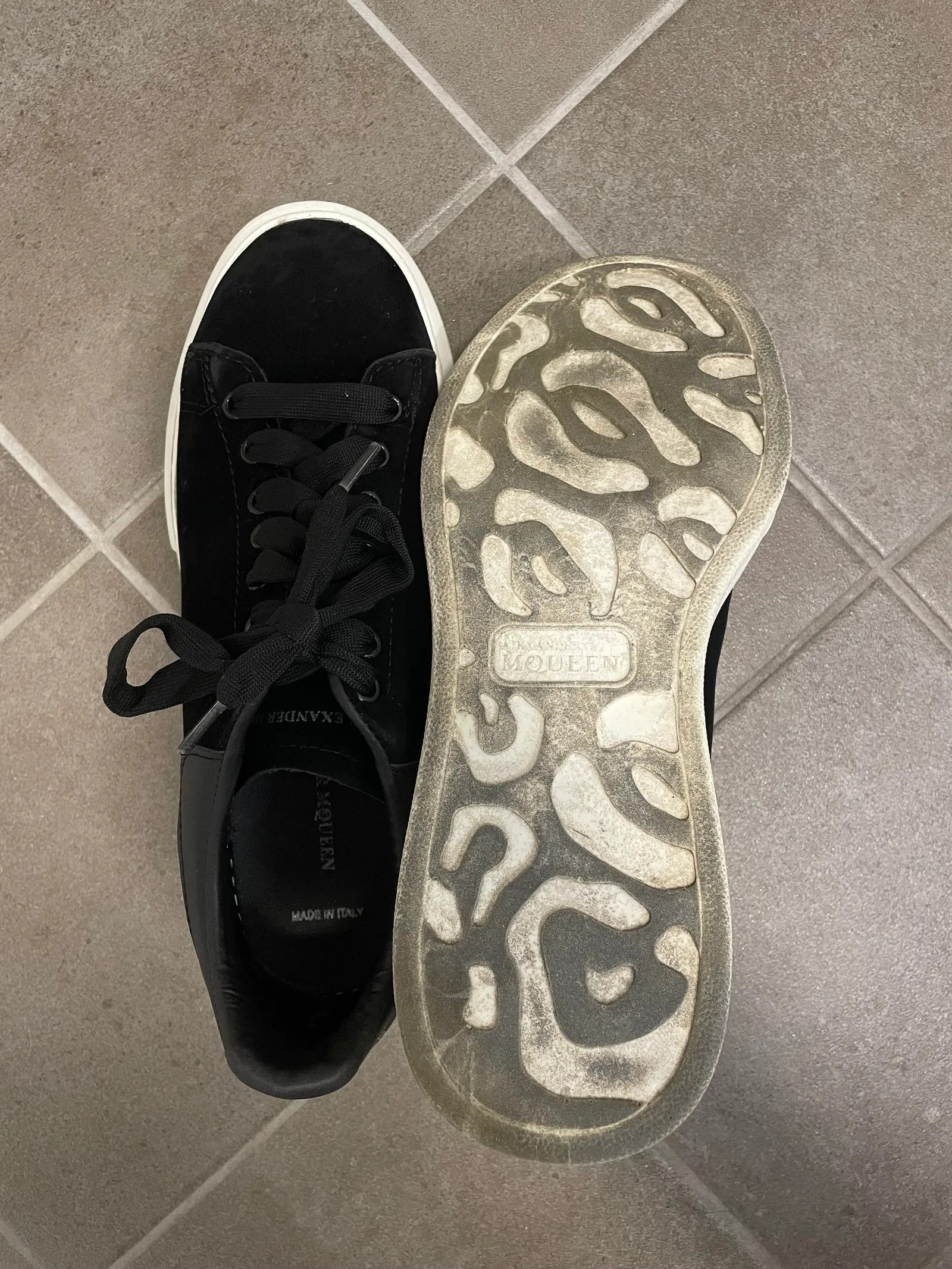 Alexander McQueen Alexander McQueen Oversize velvet sneakers Sneakers Size US 8 / IT 38 - 4 Thumbnail