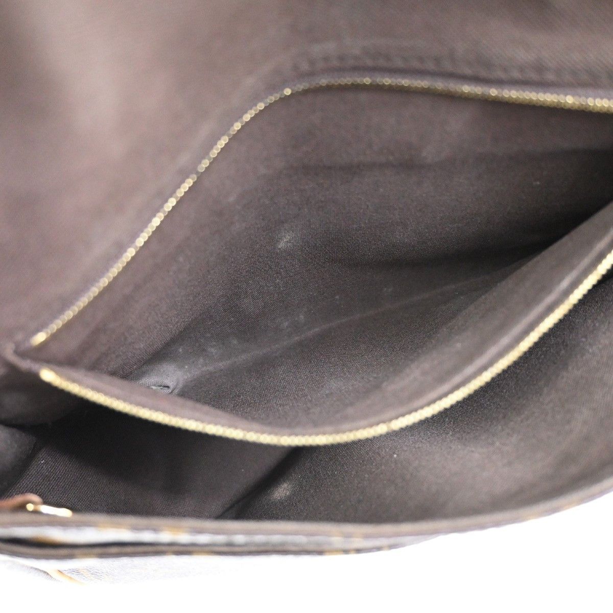 Louis Vuitton Louis Vuitton Menilmontant Handbag Monogram Canvas Size ONE SIZE - 16 Thumbnail
