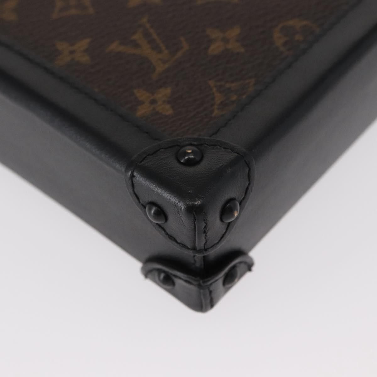 Louis Vuitton Louis Vuitton Vertical Trunk Pochette Monogram Canvas Size ONE SIZE - 11 Thumbnail