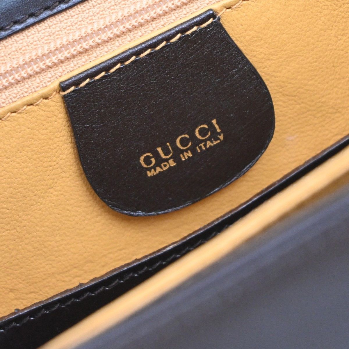Gucci Gucci Vintage Handbag Leather Size ONE SIZE - 6 Thumbnail