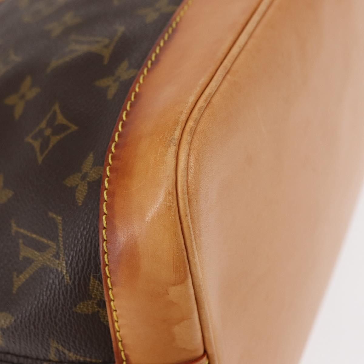 Louis Vuitton Louis Vuitton Alma Handbag Monogram Canvas Size ONE SIZE - 9 Thumbnail
