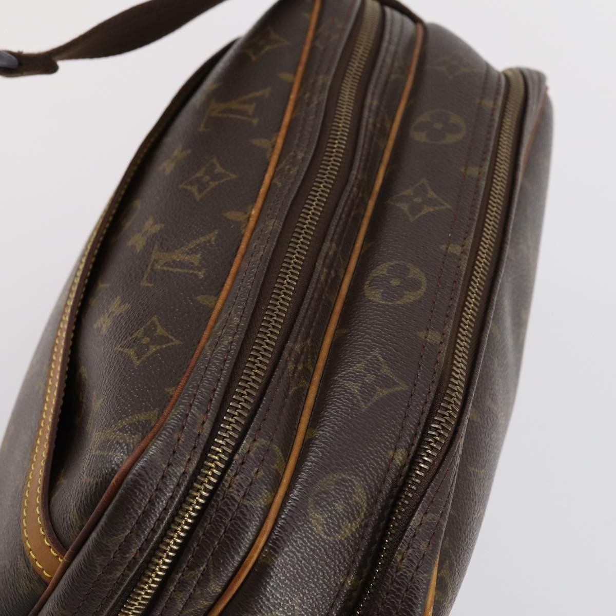 Louis Vuitton Louis Vuitton Reporter Bag Monogram Canvas Size ONE SIZE - 15 Thumbnail