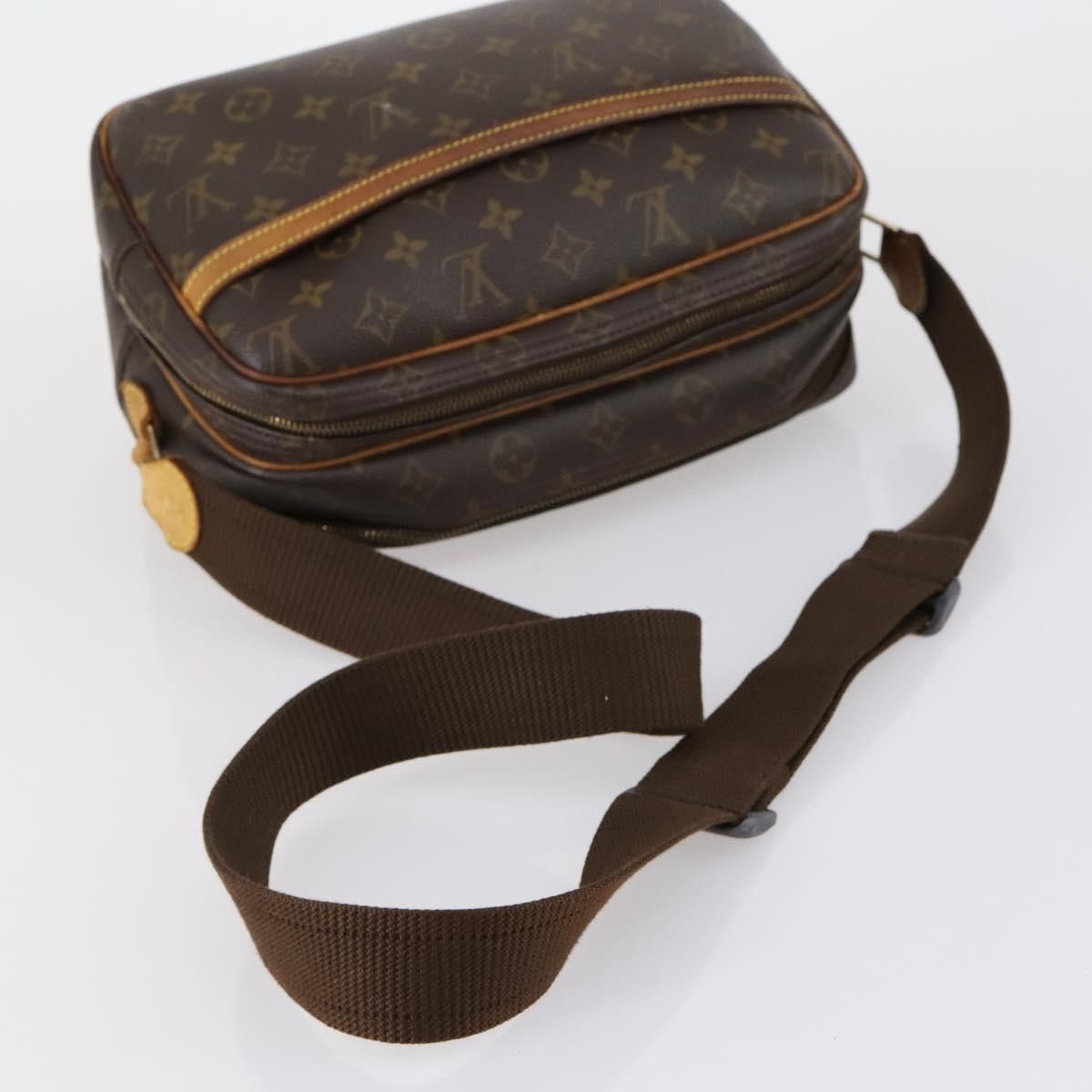 Louis Vuitton Louis Vuitton Reporter Bag Monogram Canvas Size ONE SIZE - 7 Thumbnail
