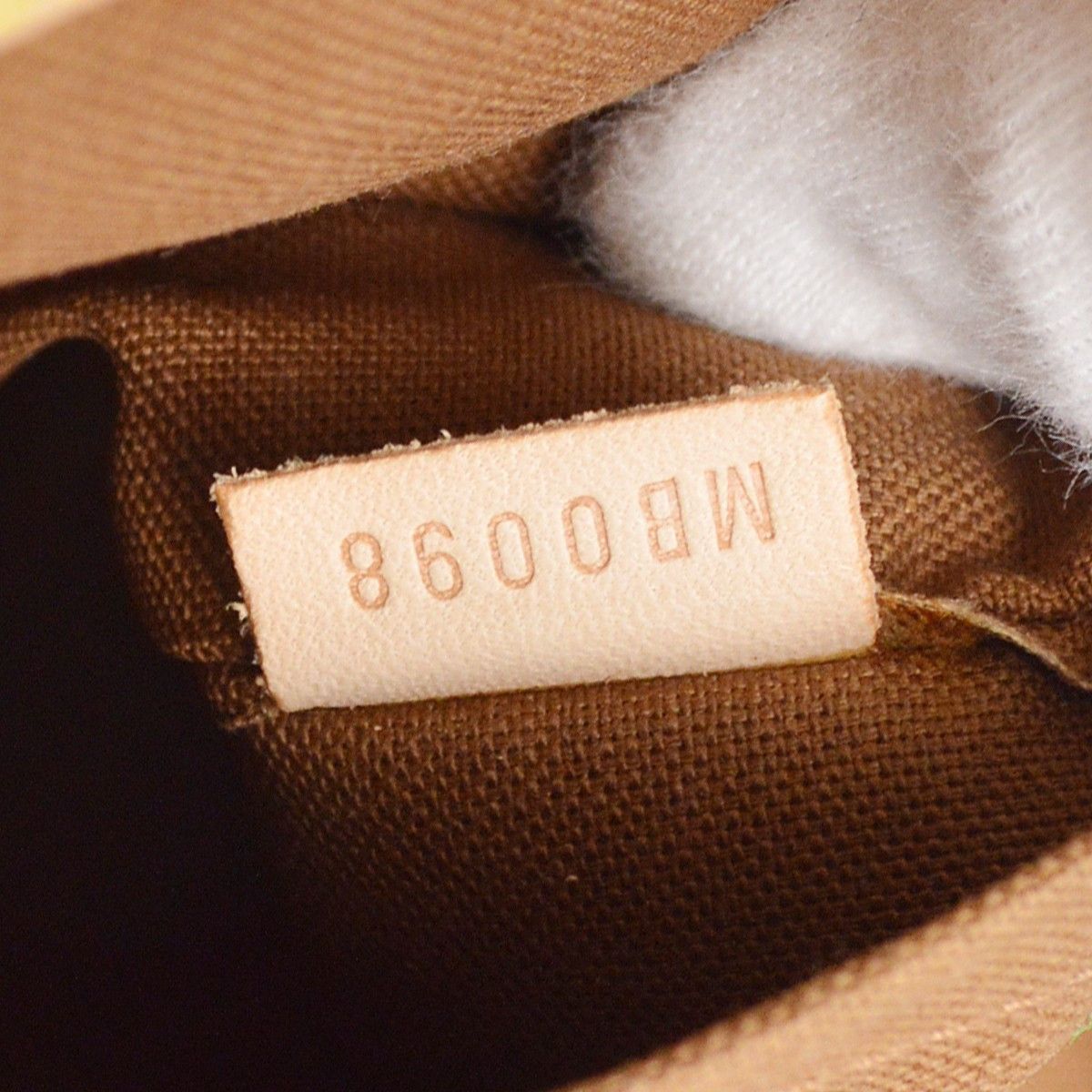 Louis Vuitton Louis Vuitton Tivoli Handbag Monogram Canvas Size ONE SIZE - 5 Thumbnail