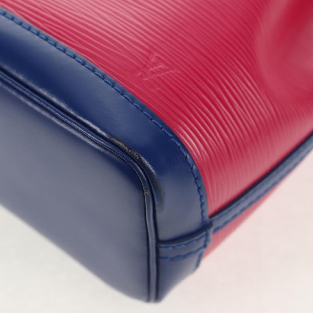 Louis Vuitton Louis Vuitton Tricolor Noe Handbag Epi Leather Size ONE SIZE - 11 Thumbnail