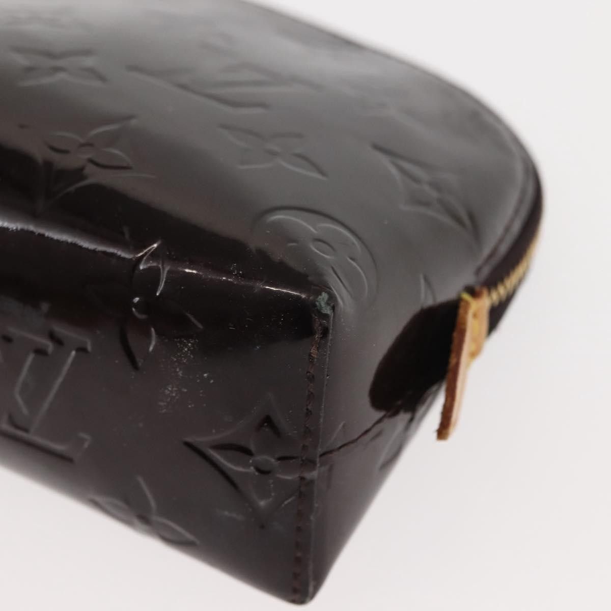 Louis Vuitton Louis Vuitton Cosmetic Pouch Monogram Vernis Size ONE SIZE - 11 Thumbnail